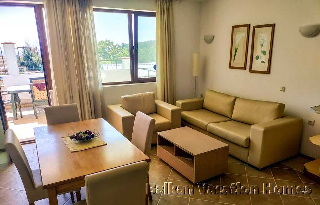 Продава се Двустаен апартамент в Балчик - 60 кв.м за 1017 €/кв.м - Снимка #1