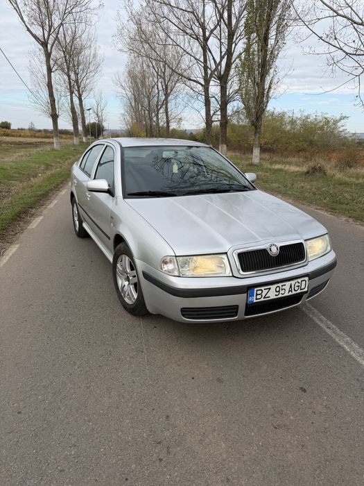 Vând Skoda Octavia 1 1.6 GPL