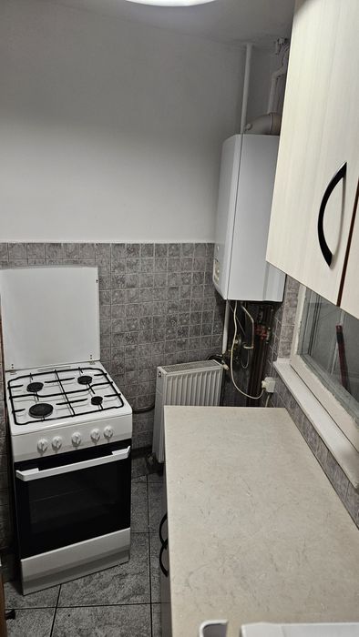 Inchiriez garsoniera vis-a-vis de McDonalds lângă Urban Plaza Particul