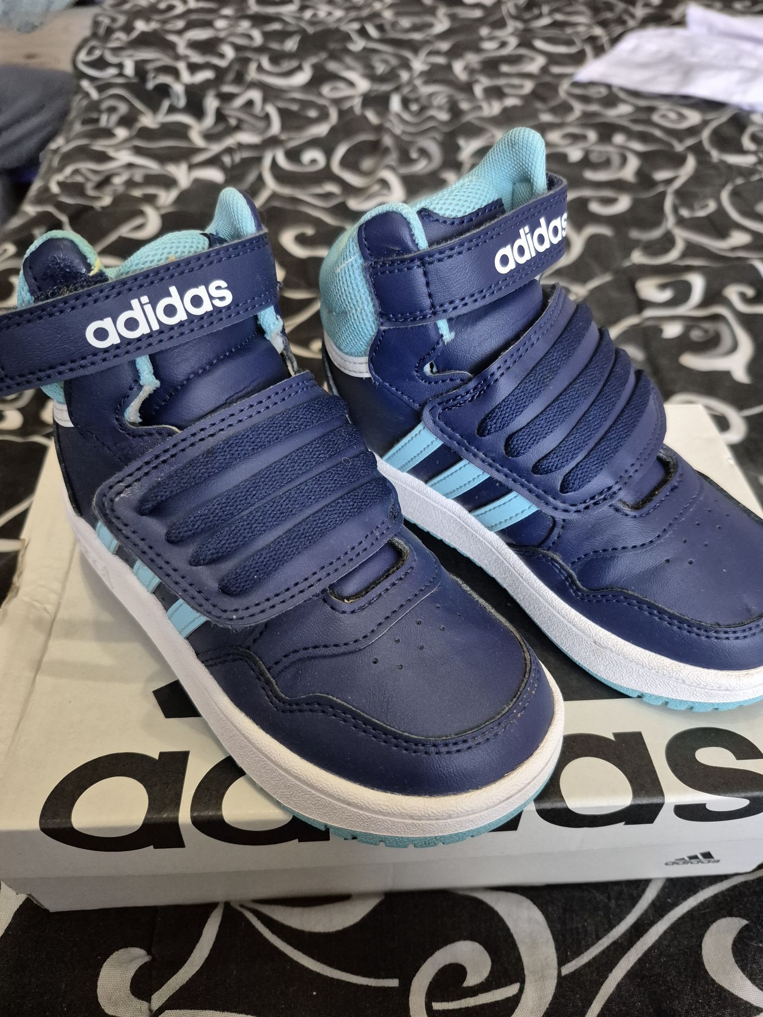 Детски кецове Adidas,26.5 номер