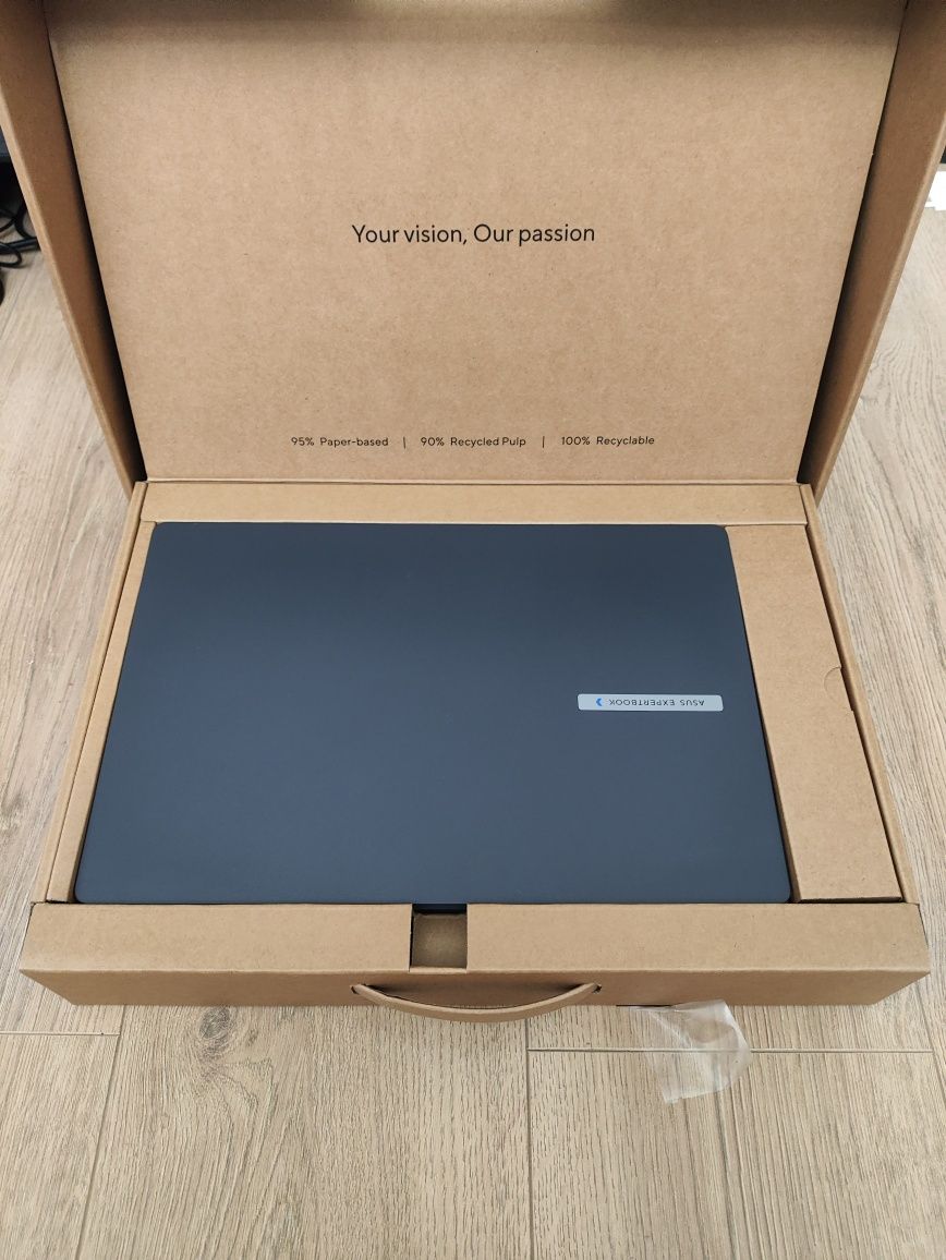 Продам Новый ASUS ExpertBook Core i5 1335U 1335U