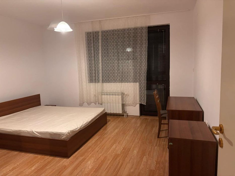 Дава се под наем Двустаен апартамент в София, Стрелбище - 75 кв.м за 458.49 € - Снимка #1