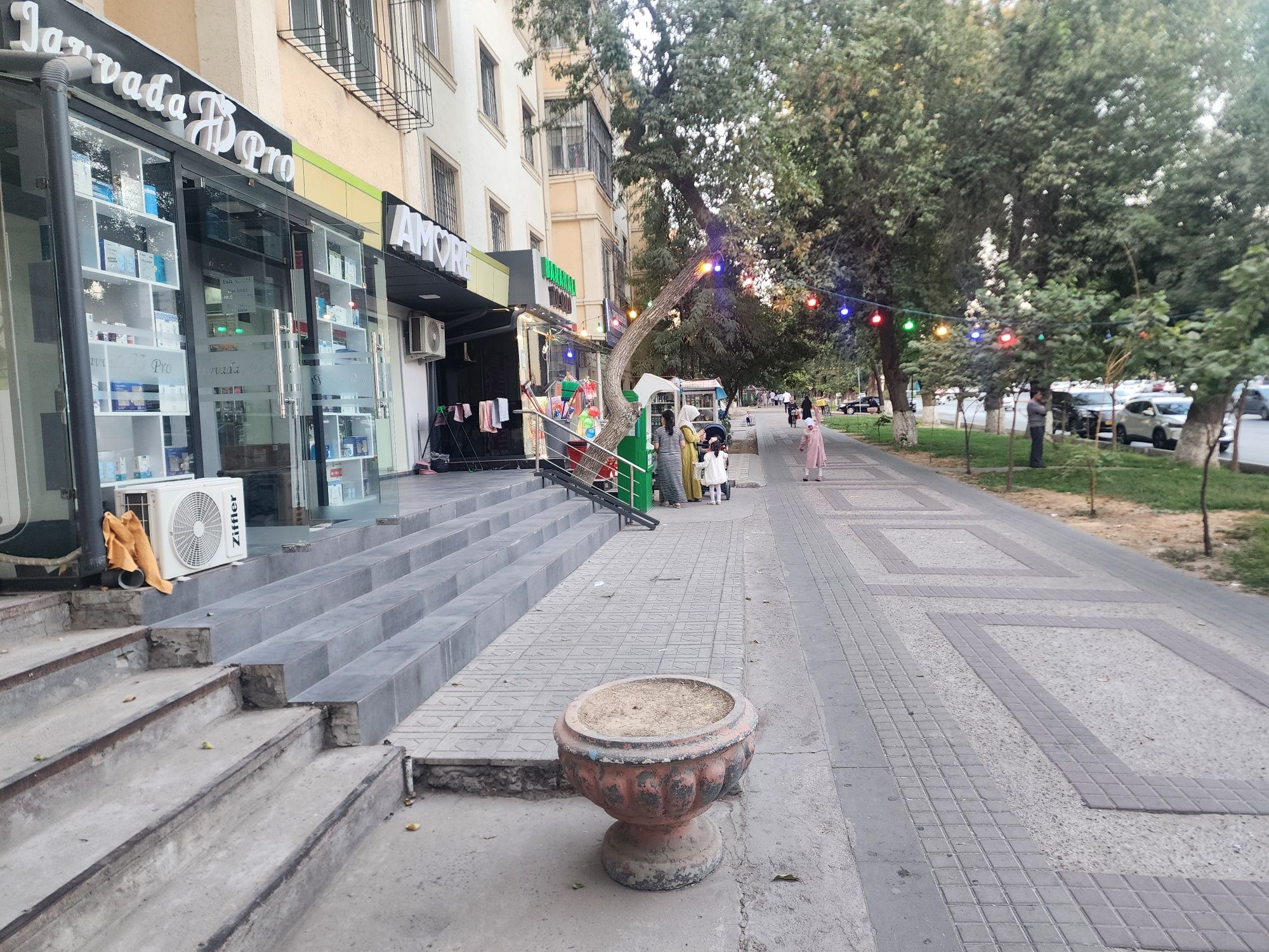 Аренда: Салон Красоты, Пайнет тур Агентство 20м2 ор. Ширин