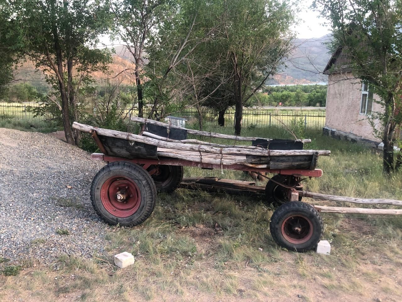 Продам телегу б/у