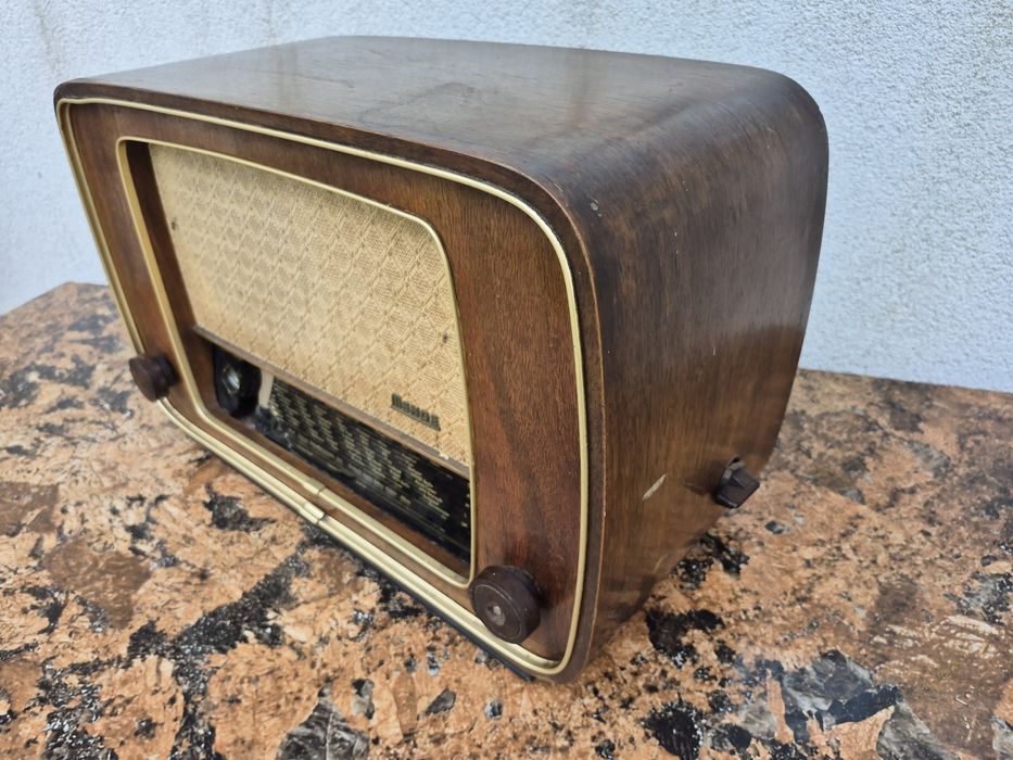 Radio pe lampi modelul BREMEN Nordmende ,made in Germany,fabricat 1951
