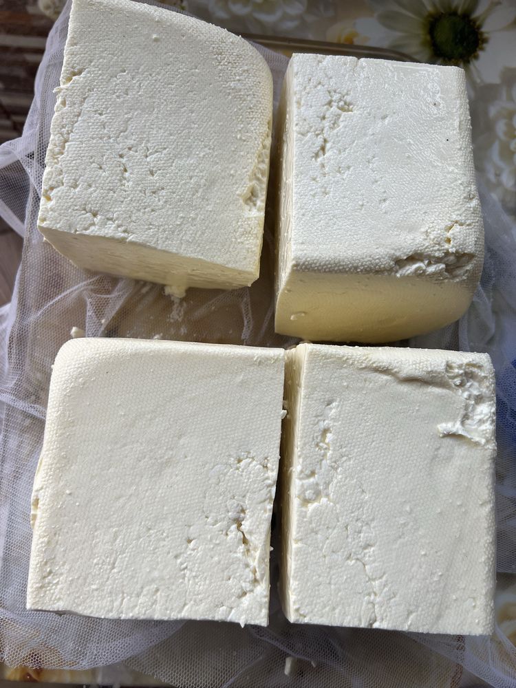 branza telemea de vaca