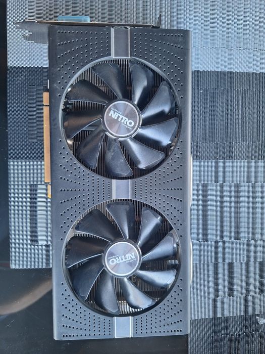 Видео карта Nitro Sapphire 8 GB