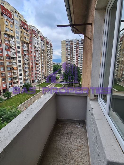 Продава се Тристаен апартамент в София, Център - 84 кв.м за 2798 €/кв.м - Снимка #9
