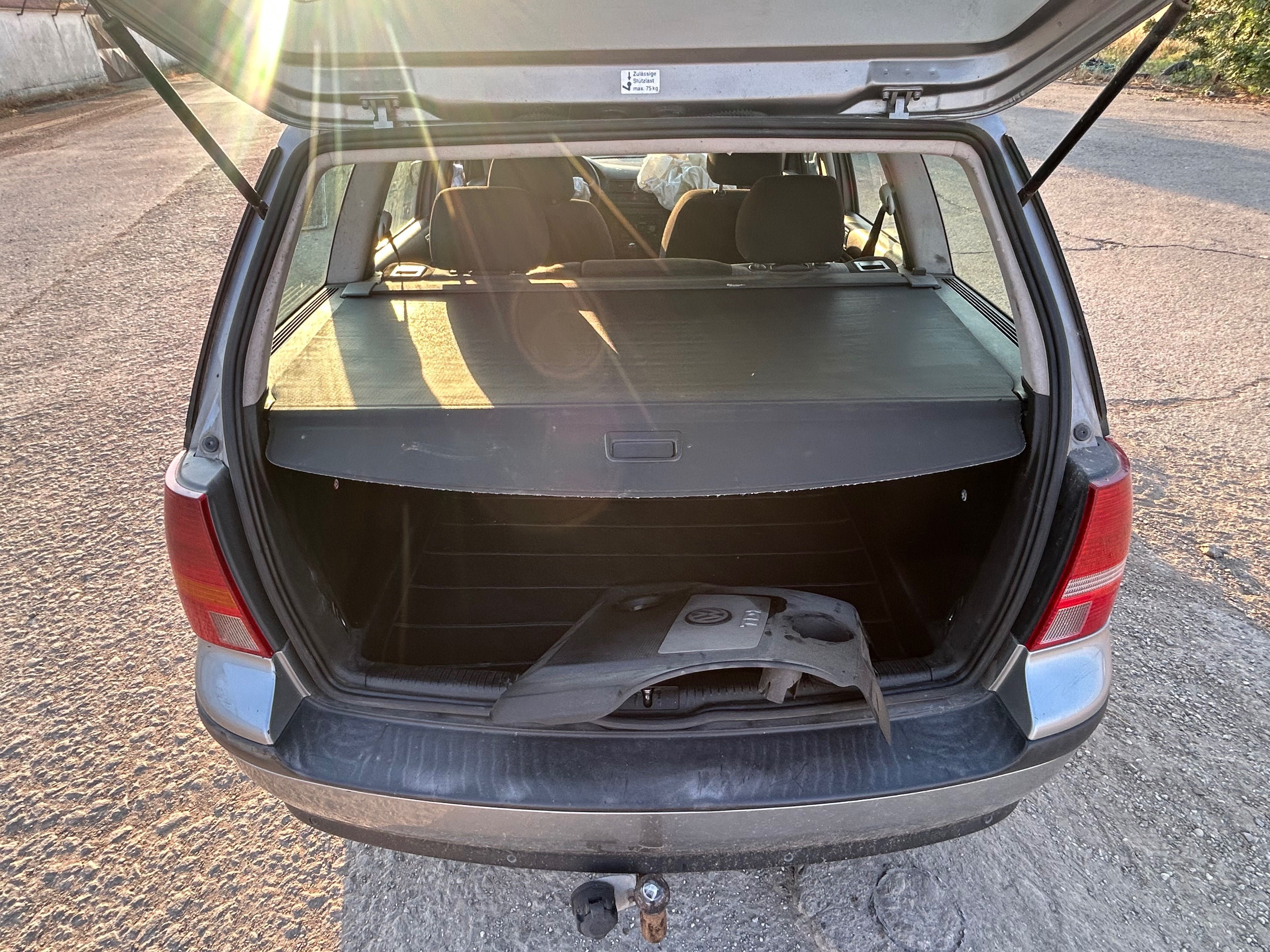 Продавам Golf 4 на части 1.9 101 кс тди