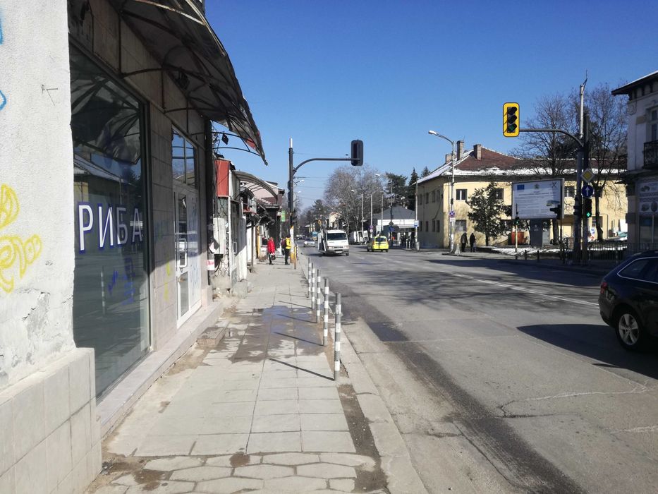 Дава се под наем Магазин в София, Княжево - 45 кв.м за 255 € - Снимка #1