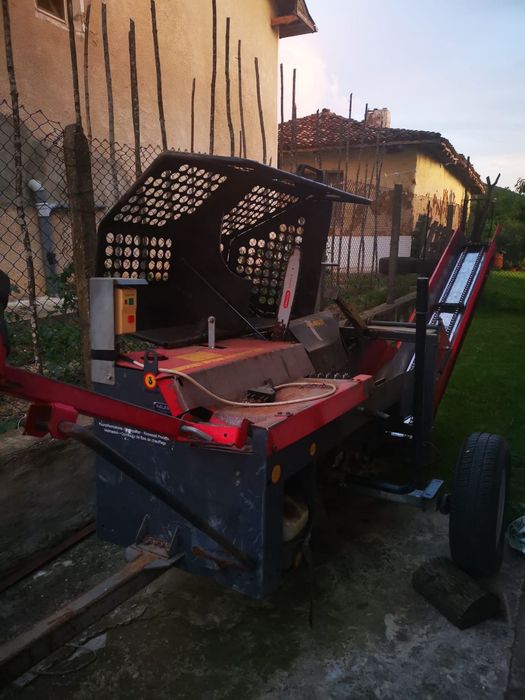 Машина за борса за дарва