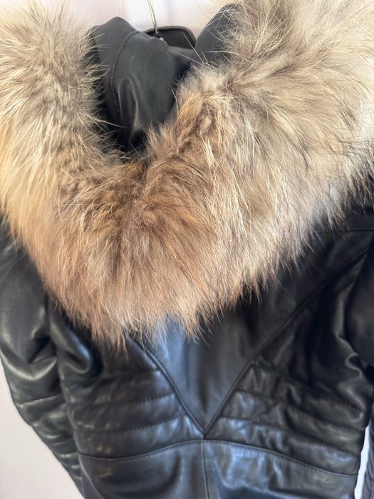 Дамско яке естествена кожа с естествен пух, С-М размер