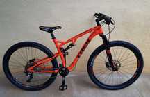 Bicicleta MTB, Trek, full, roti pe 29"