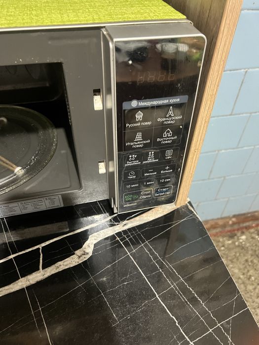 Продаеться микраволновка