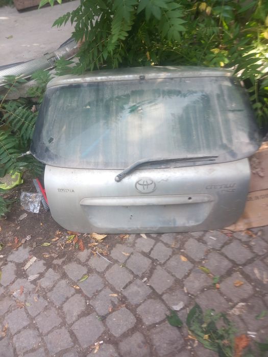 Заден капак за Toyota Corolla 2003 година
