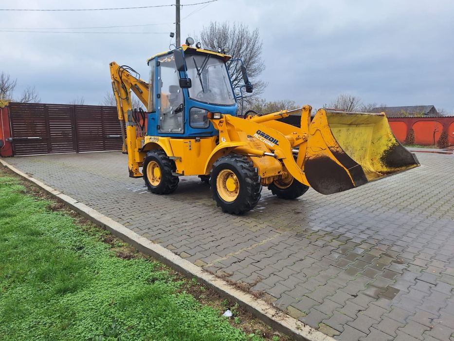 Vând BuldoExcavator Recent Adus din Italia