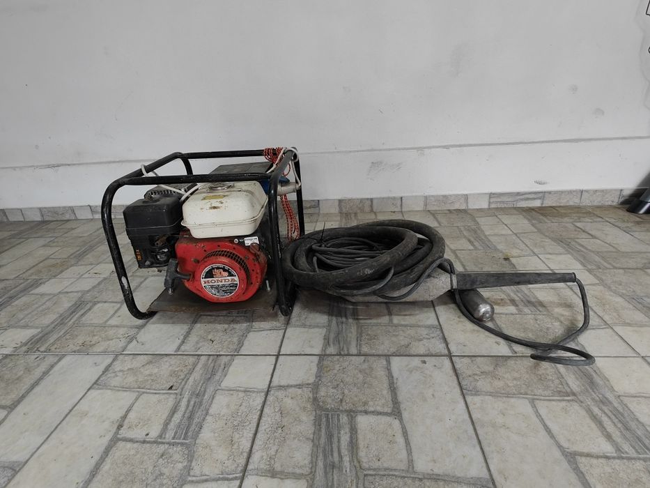 Vibrator și generator