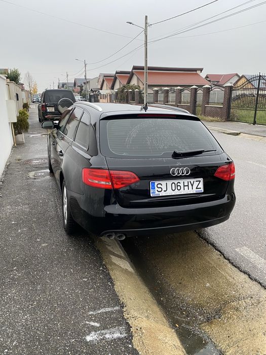 Vand Audi A4 B8 2009