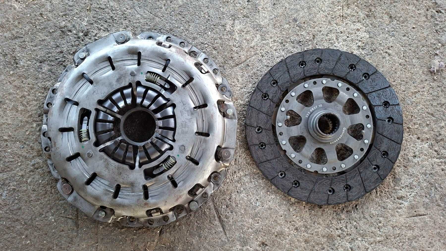 Комплект съединител за БМВ 323и , 325и, 328и Luk 228mm като нов
