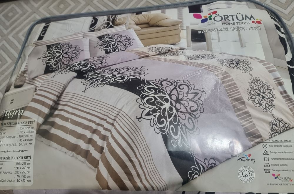 Продаётся новый набор постельного белья