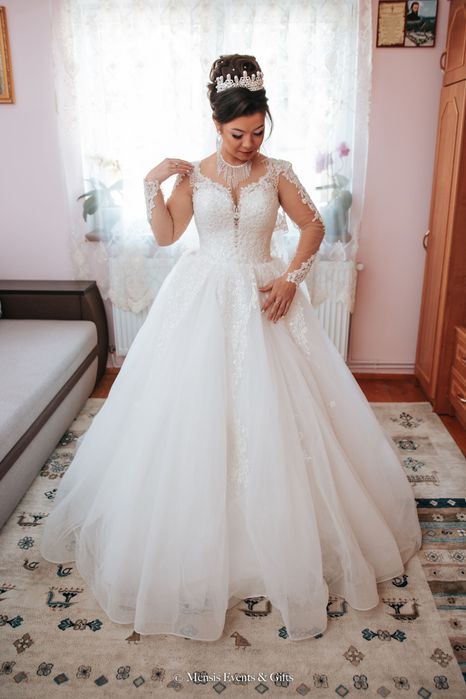 Rochiță deosebită de mireasă