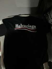 Чисто нова оригинална тениска Balenciaga
