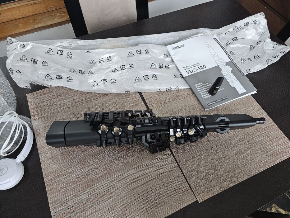 Yamaha YDS-120 – Saxofon Digital – Nou