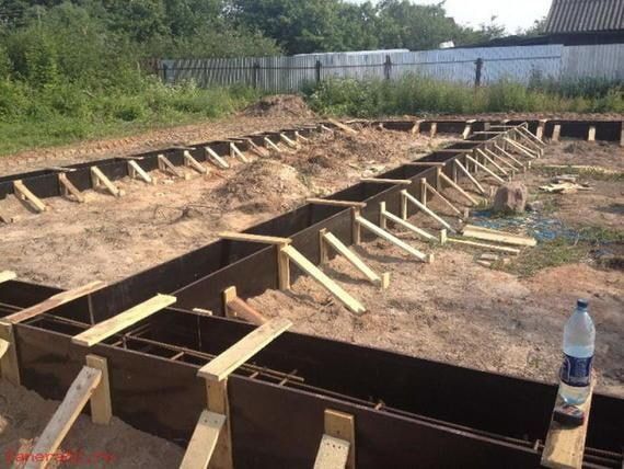 Влагостойкая (ЛАМИНИРОВАННАЯ) ФАНЕРА для опалубки.