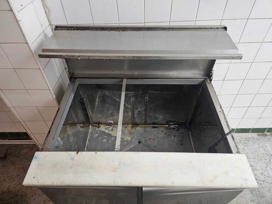 Саладета/ Хладилна маса