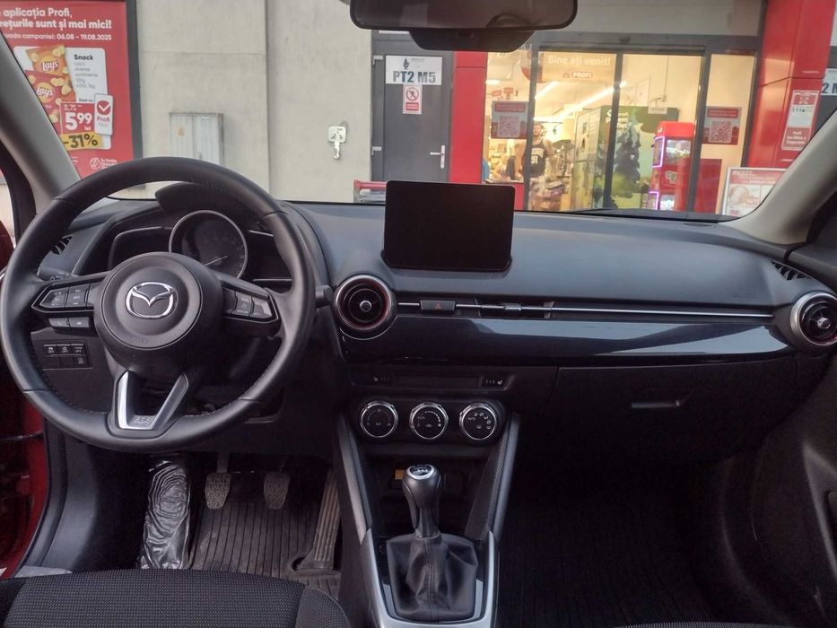 Mazda 2 facelift 2022 1.5 benzina hibrid echipare homura