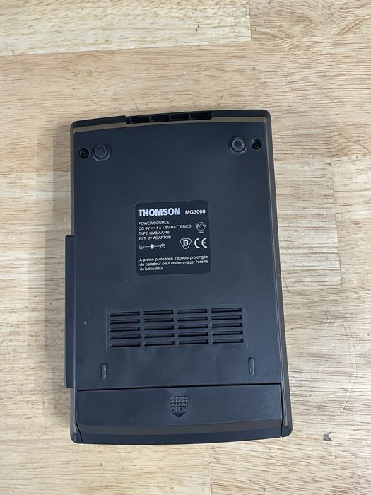 Casetofon portabil recorder thomson mg 3000 functional