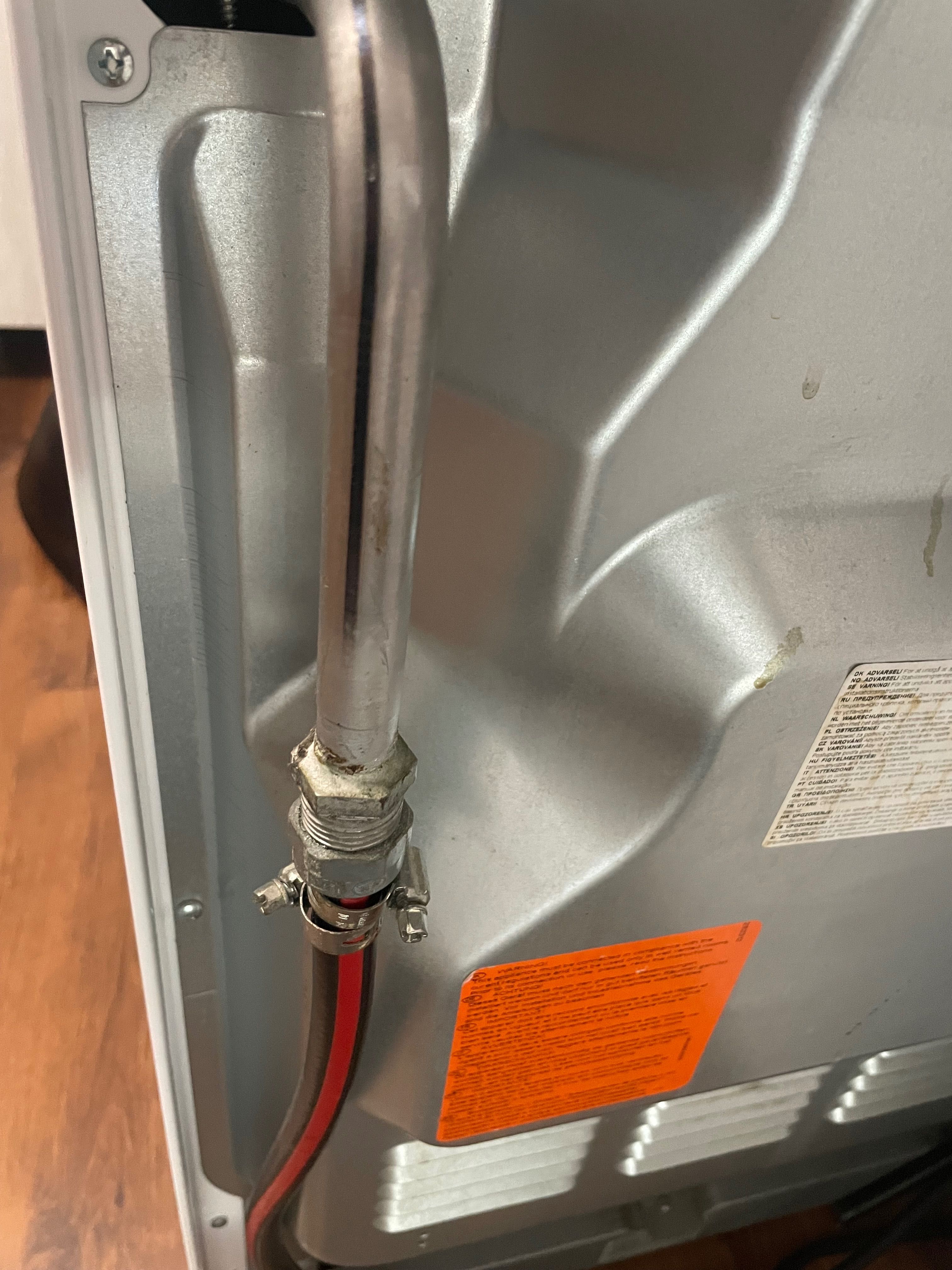 Продавам готварска печка Gorenje