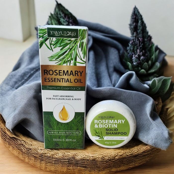 Твърд шампоан с розмарин и биотин – 60 g ( 2.12 oz )