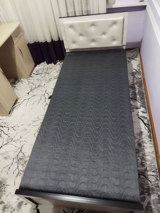 Ishlab chiqaruvchidan sandiq krovat