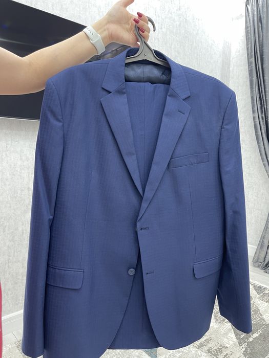 Классически костюм