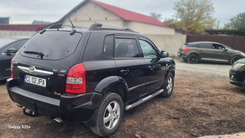 Vând hyundai tucson