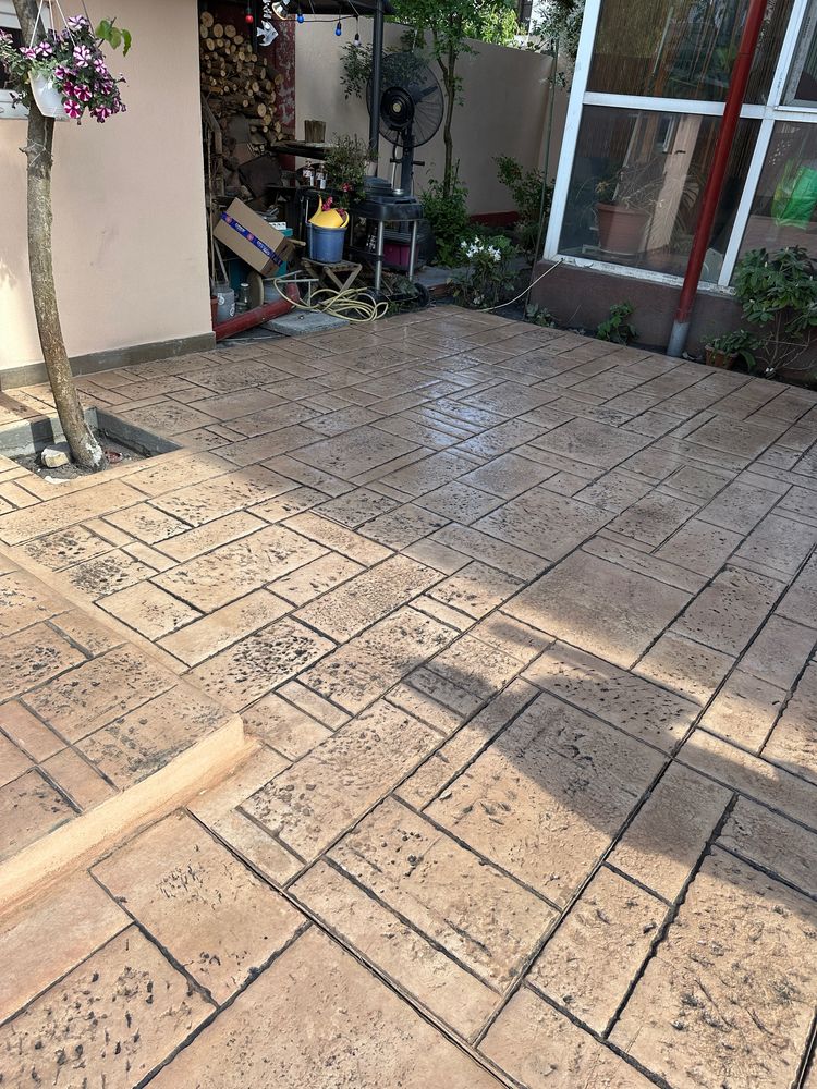 Materiale beton amprentat:colorant,praf antilipire,lac,culoare pret