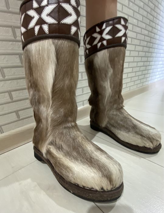 зимние натуральные унты