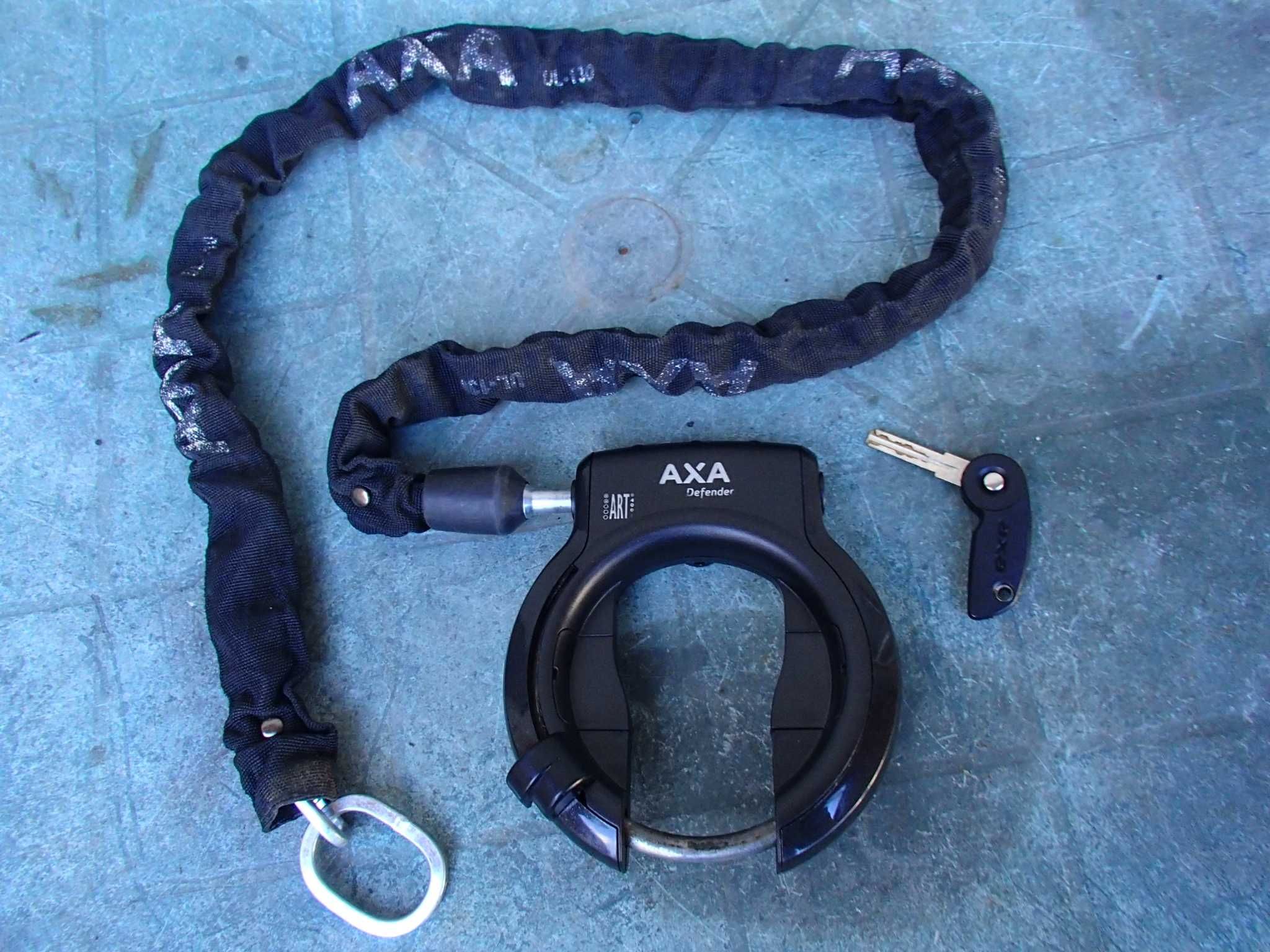 Antifurt AXA Pentru Bicicleta