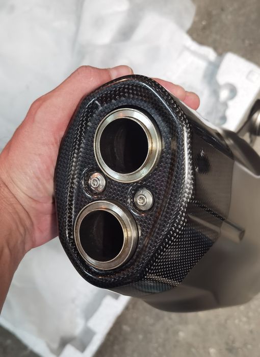 Akrapovic HP за BMW r1200gs / r1250gs