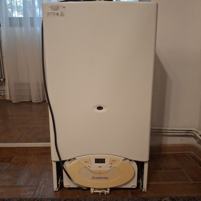 Centrală termică Ariston 24kw