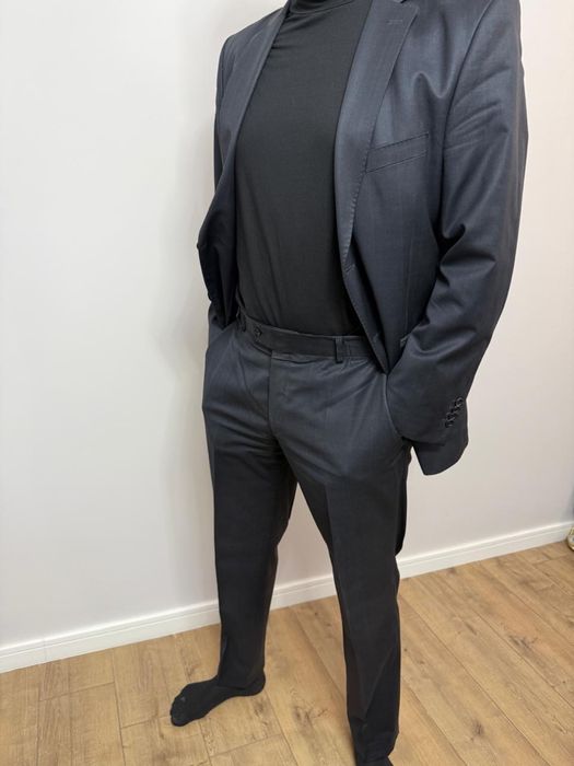 Мужской брючный костюм