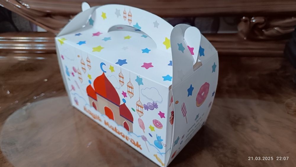 Подарочные коробки на Хайит Байрам, 1000 сум за штуку