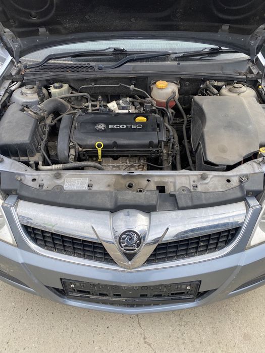 Calculator motor Opel Vectra C 1.8 benzină 2007