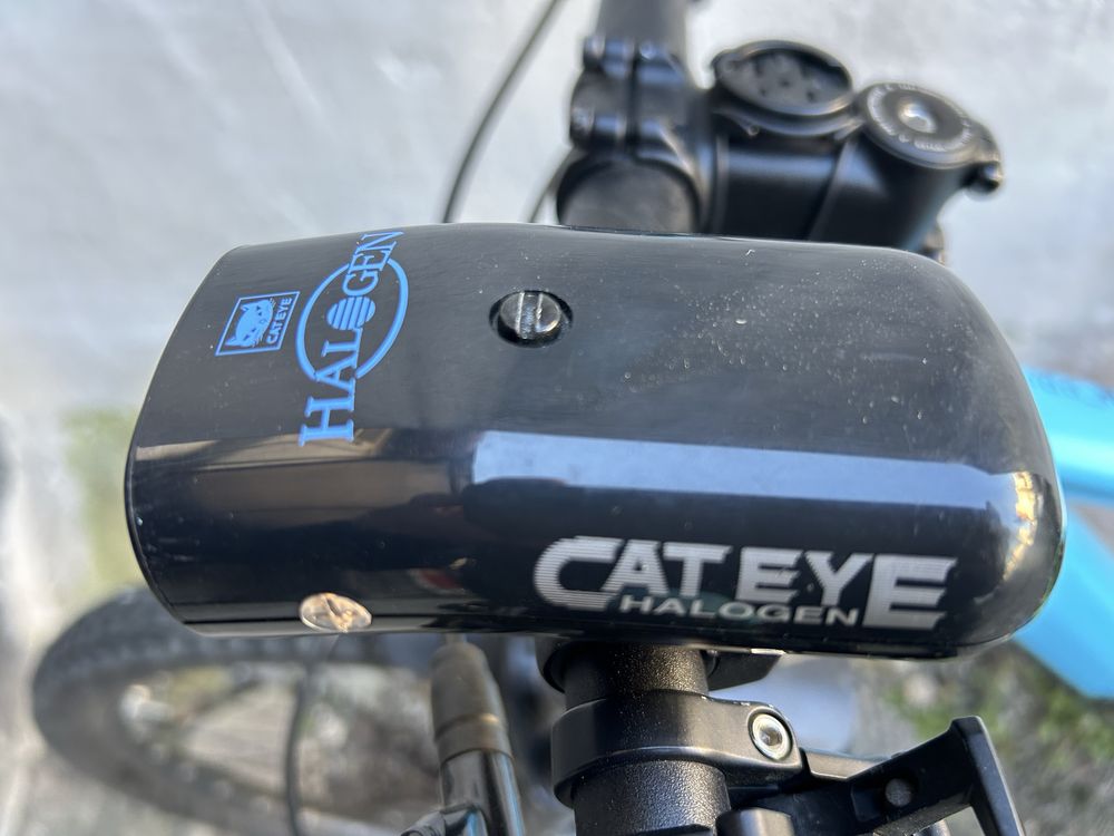 Far bicicletă CATEYE HL-500