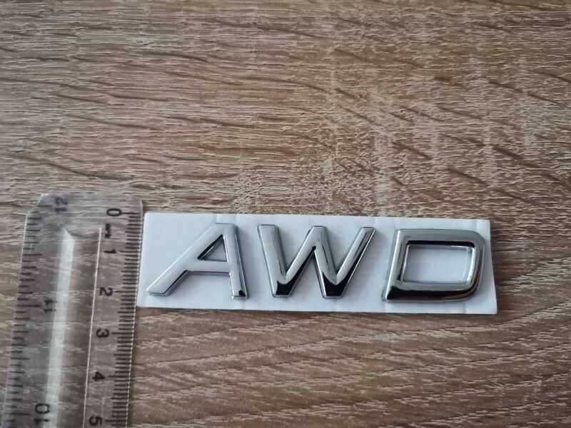 сребристи емблеми лога Волво Volvo AWD