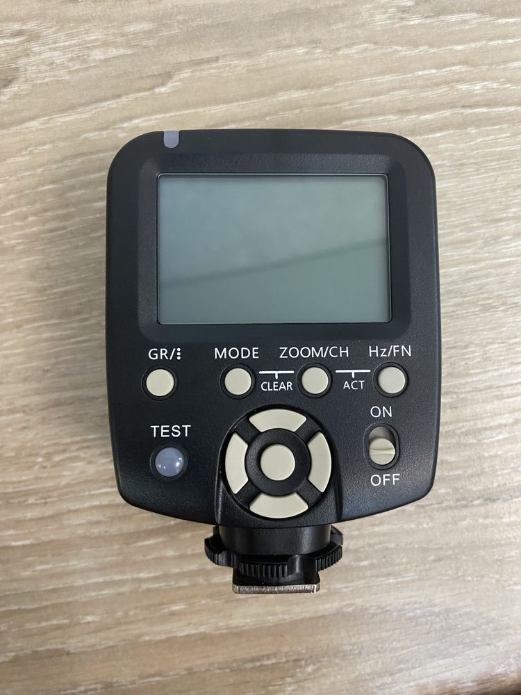 Продам Yongnuo YN560-TX