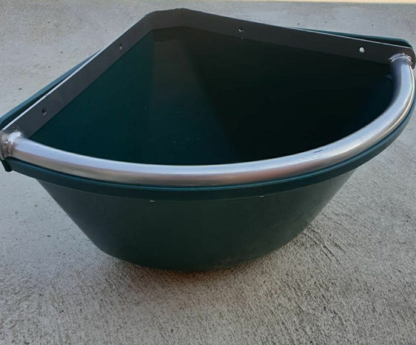 Hranitoare de colț pentru animale,20l