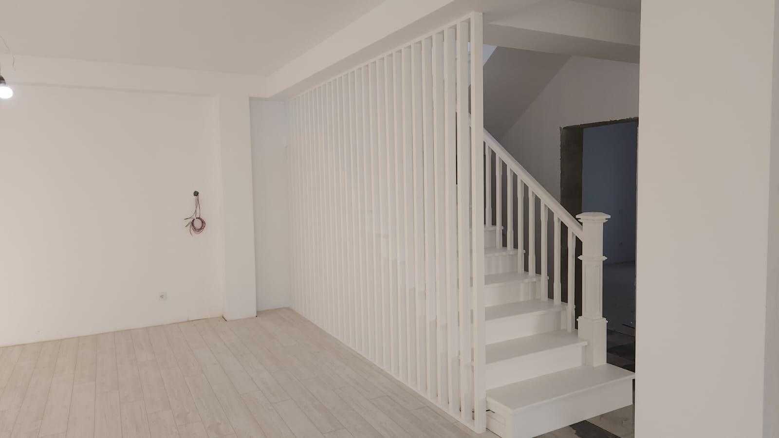Vila unica in stil scandinav -Finisaje de lux,aproape de lac si padure