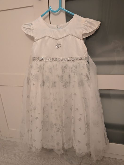 Rochița alba fulg de nea 5 ani 110cm